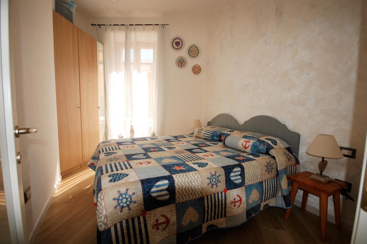 לה מדלנה Appartamento Azzurra מראה חיצוני תמונה