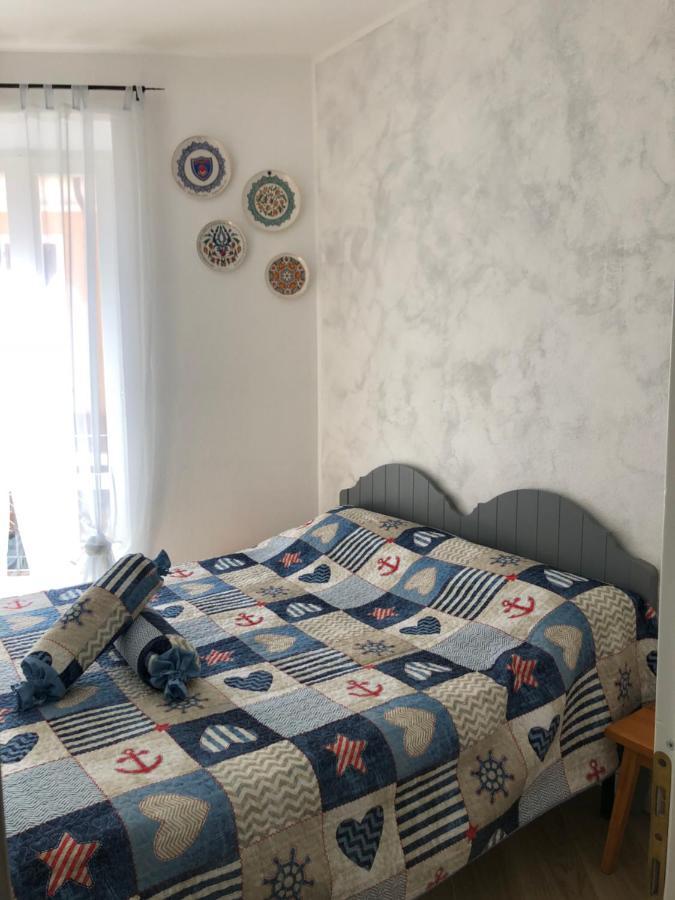 לה מדלנה Appartamento Azzurra מראה חיצוני תמונה